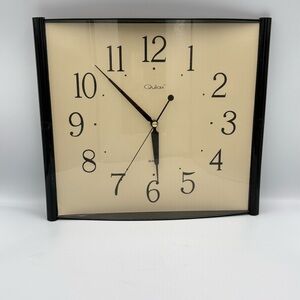 Retro Style 90s Bubble Clock Qulax Quartz